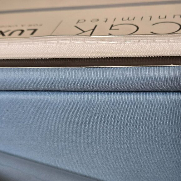 CGK Linens Ultra Soft Microfiber 4-Pc Twin XL Sheet Set Deep Pockets LIGHT BLUE - Picture 3 of 4